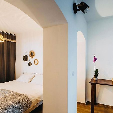 Apartamento Casa Mado Abbrescia Bari Exterior foto