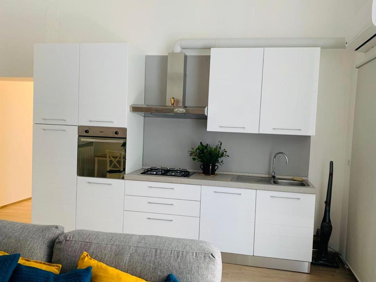 Apartamento Casa Mado Abbrescia Bari Exterior foto