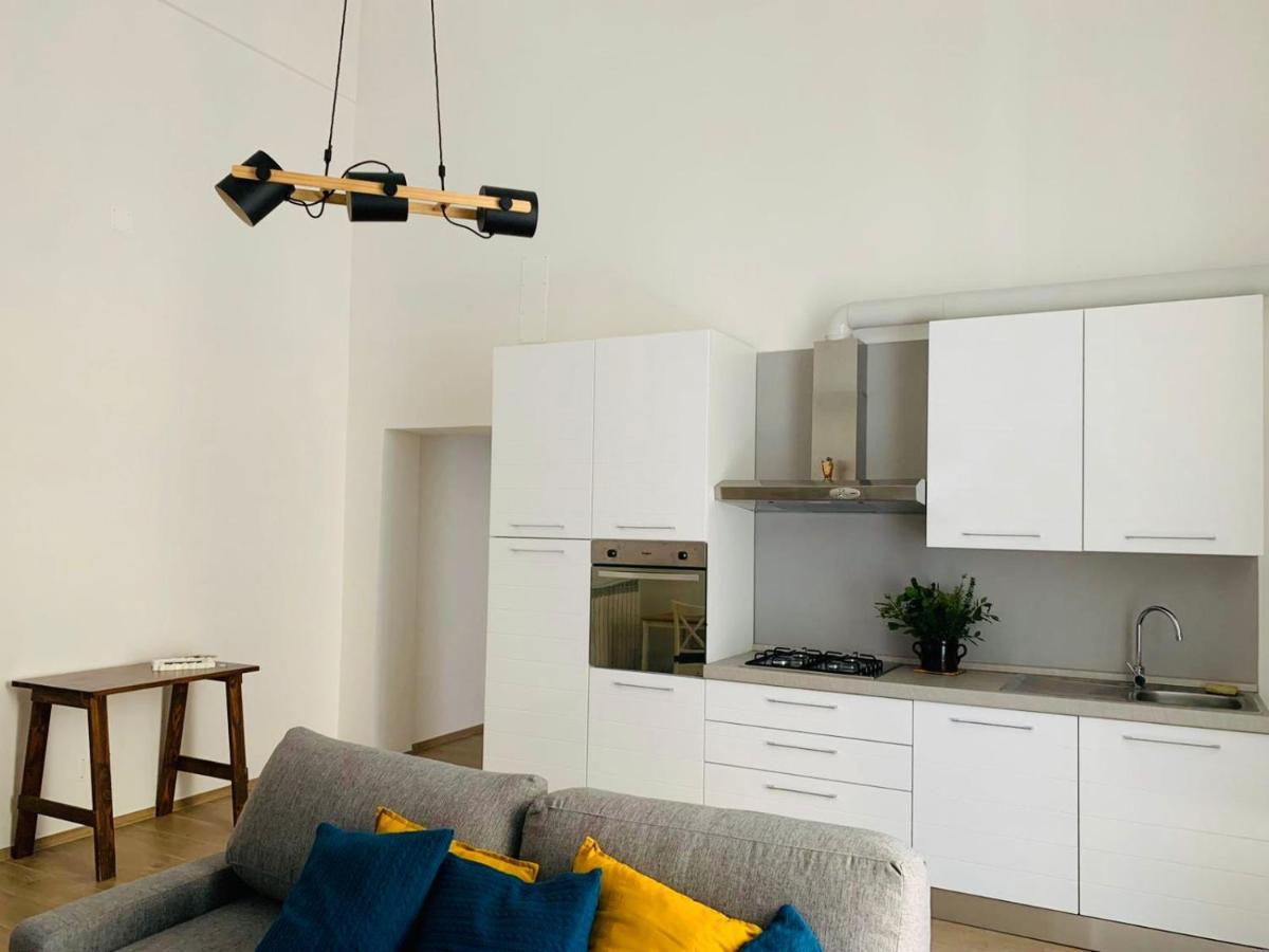 Apartamento Casa Mado Abbrescia Bari Exterior foto