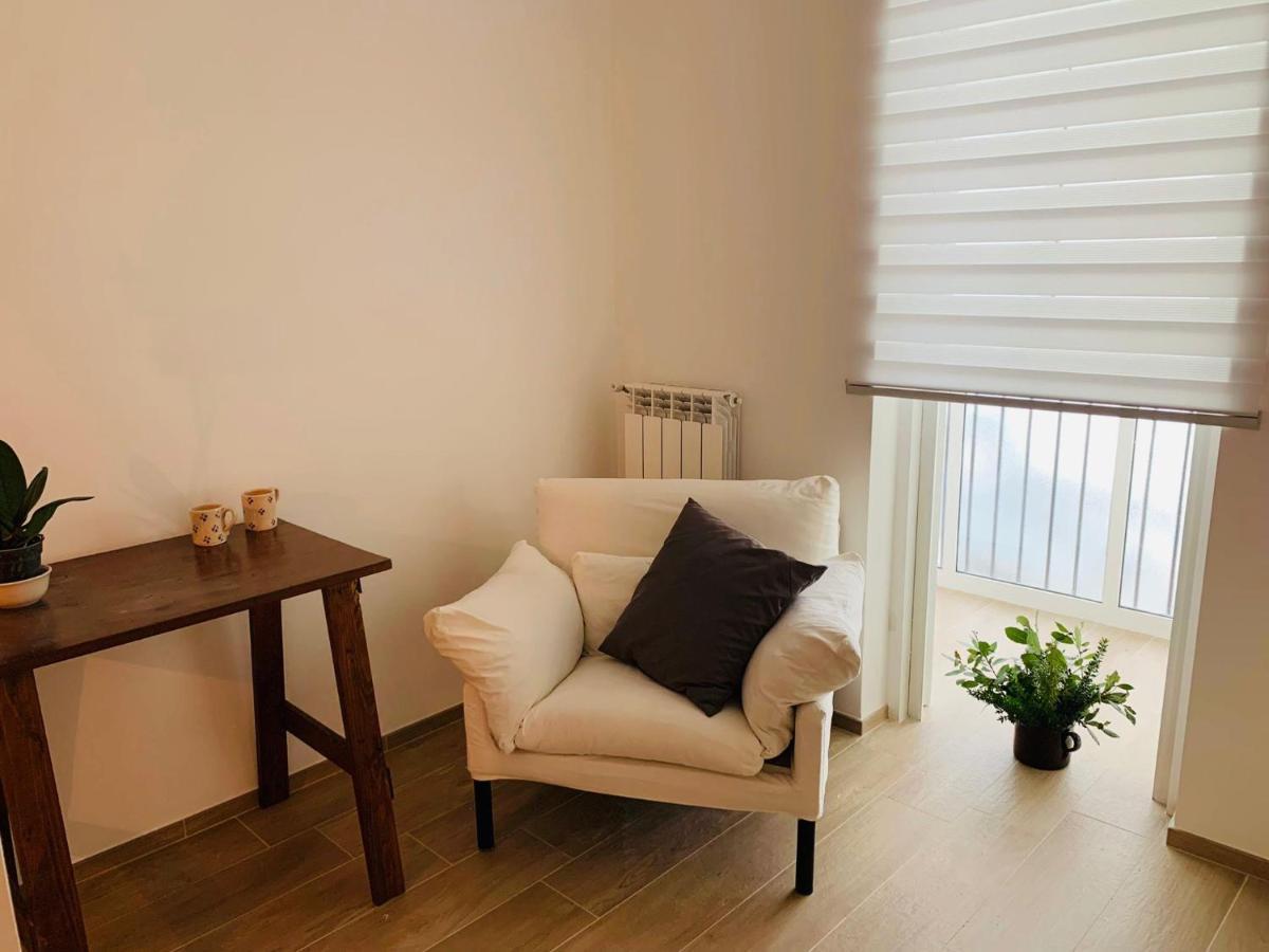 Apartamento Casa Mado Abbrescia Bari Exterior foto